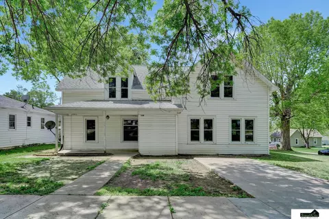 887 Poplar St, Syracuse, NE 68446