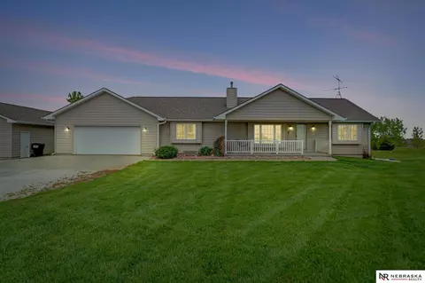 26300 S 84th Street Ct, Firth, NE 68358