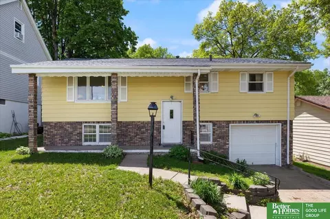 5429 A St, Omaha, NE 68106