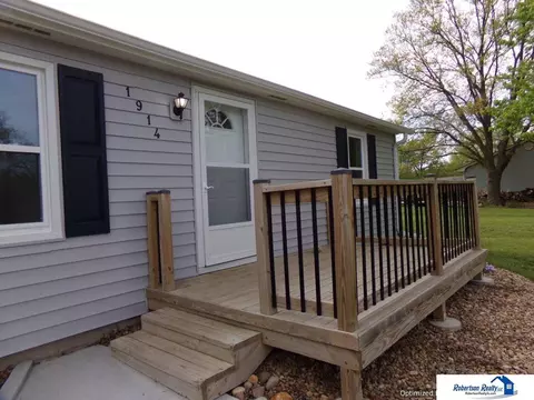 1914 S 11 Th St, Beatrice, NE 68310 photo 8