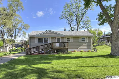 4370 Patterson St, Omaha, NE 68107