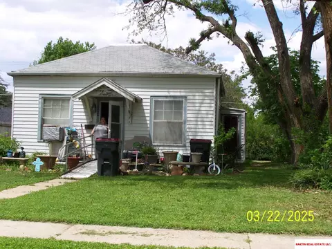 1620 Elk St, Beatrice, NE 68310
