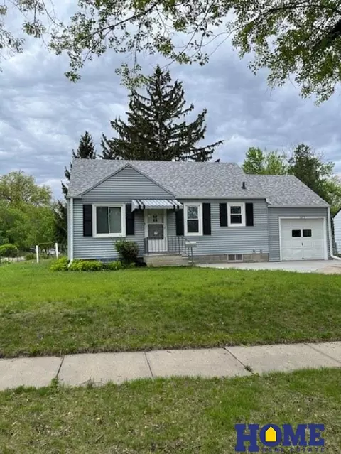 3777 N St, Lincoln, NE 68510