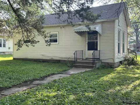 202 N Wilson St, Wilber, NE 68465