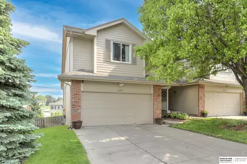 10827 Ellison Ave, Omaha, NE 68164