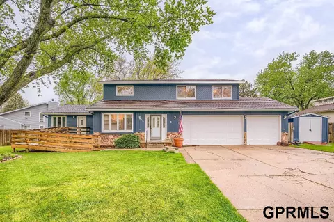 6818 S 145th St, Omaha, NE 68137