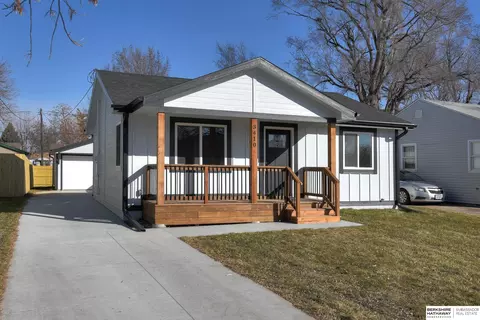 3410 10th Ave, Council Bluffs, IA 51501