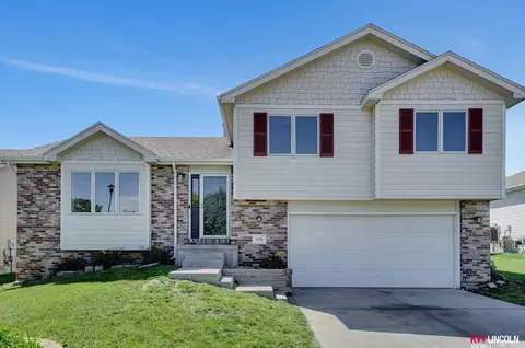 1845 Kennedy Dr, Lincoln, NE 68521