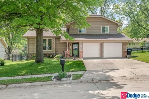12933 Ohio Cir, Omaha, NE 68164
