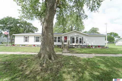 370 S Main St, Polk, NE 68654