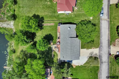 805 Lakeview Dr, Eagle, NE 68347 photo 5