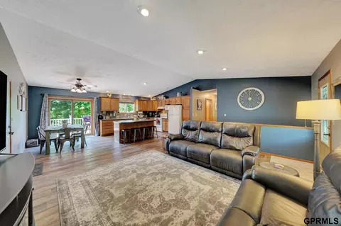 805 Lakeview Dr, Eagle, NE 68347 photo 14
