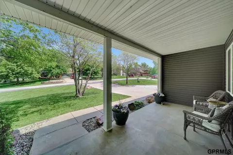 805 Lakeview Dr, Eagle, NE 68347 photo 9