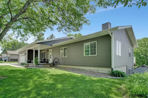 805 Lakeview Dr, Eagle, NE 68347 photo 8