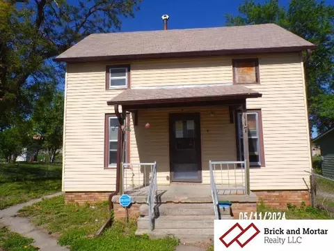 117 Cherry St, Louisville, NE 68037