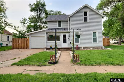 441 W 5th St, Fremont, NE 68025