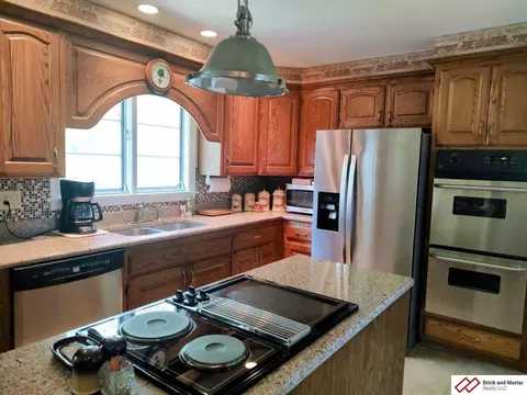 1608 S 3rd St, Beatrice, NE 68310 photo 5