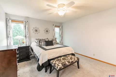 1 The Pnes, Beatrice, NE 68310 photo 5