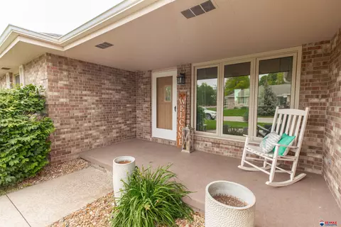 1 The Pnes, Beatrice, NE 68310 photo 31