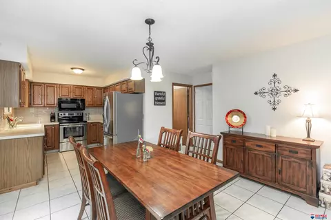1 The Pnes, Beatrice, NE 68310 photo 16