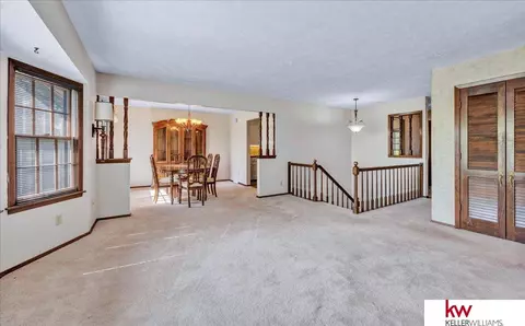 1003 Thomas Dr, Bellevue, NE 68005 photo 5