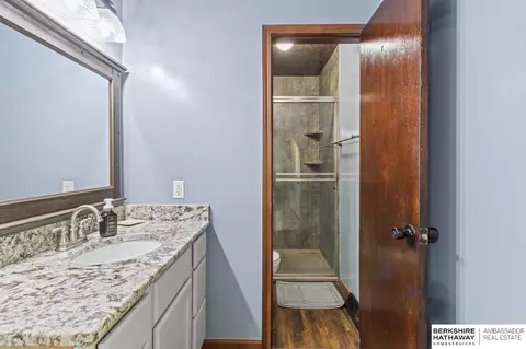 13013 Patrick Cir, Omaha, NE 68164 photo 17