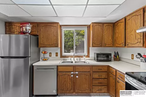 13013 Patrick Cir, Omaha, NE 68164 photo 8