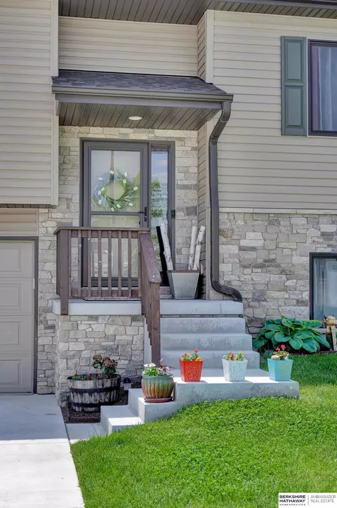 1215 Olivia Dr, Eagle, NE 68347 photo 5