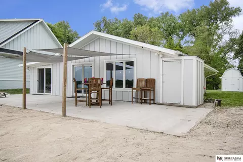 3338 Big Island Rd, Fremont, NE 68025