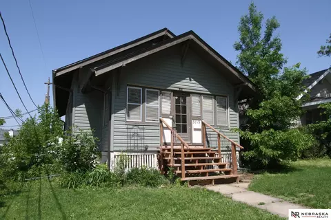 3819 S 46th St, Lincoln, NE 68506