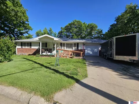 1001 3rd St, Pawnee City, NE 68420