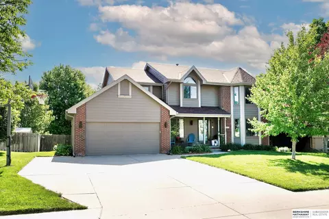 2717 N 154th Ave, Omaha, NE 68116