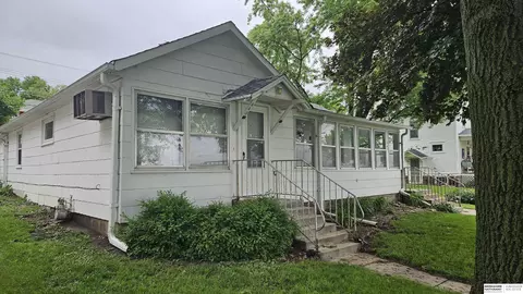 440 E 6th St, Wahoo, NE 68066 photo 3