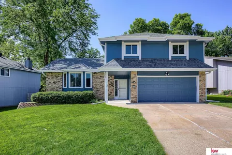 15423 Dewey Cir, Omaha, NE 68154