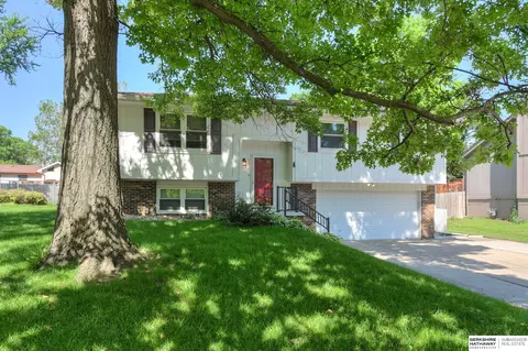 2218 N 141 Ave, Omaha, NE 68164