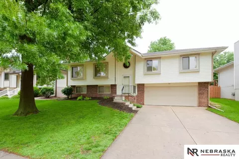 5111 S 162nd Ave, Omaha, NE 68135