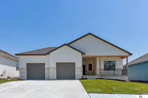 11711 S 189 St, Gretna, NE 68028