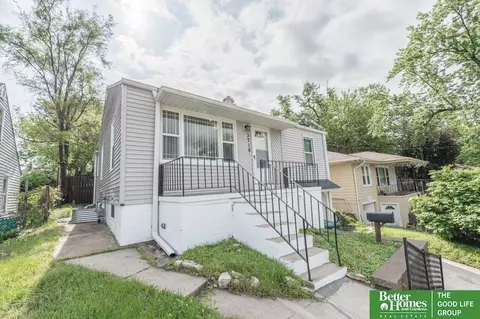 3719 N 54 St, Omaha, NE 68104
