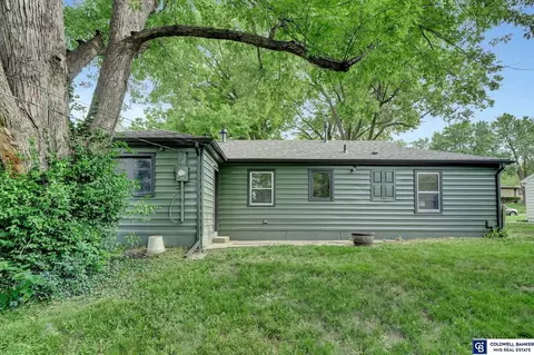 4149 E St, Lincoln, NE 68510 photo 22