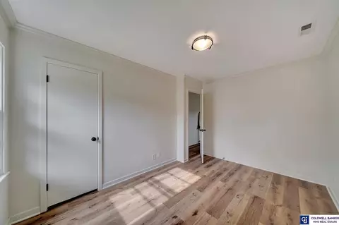 4149 E St, Lincoln, NE 68510 photo 13