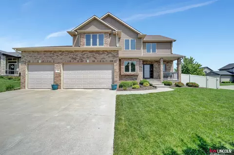 2920 Hoy St, Lincoln, NE 68516