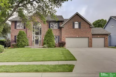 5904 S 174 St, Omaha, NE 68135