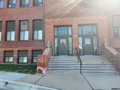 3415 Martha St #7W, Omaha, NE 68105