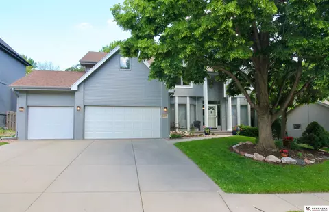 4405 S 176th St, Omaha, NE 68135