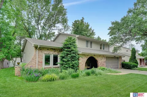 2312 S 75th St, Lincoln, NE 68506