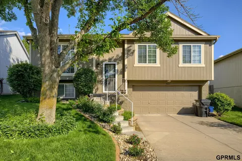 5421 S 190 St, Omaha, NE 68135