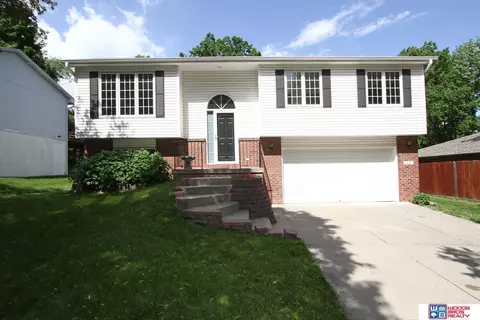 5231 S 37th St, Lincoln, NE 68516