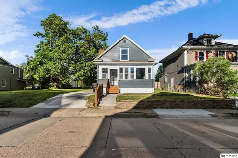 3209 N 25th Ave, Omaha, NE 68111