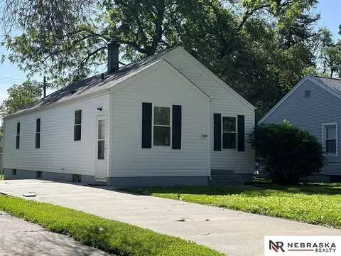 2309 Washington St, Bellevue, NE 68005