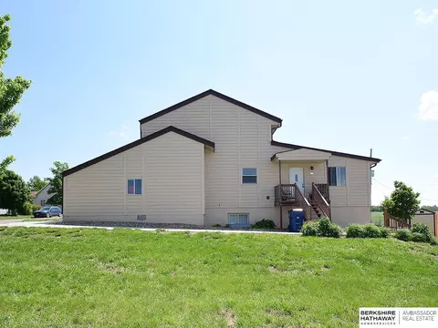 345 Spruce St, Springfield, NE 68059 photo 7